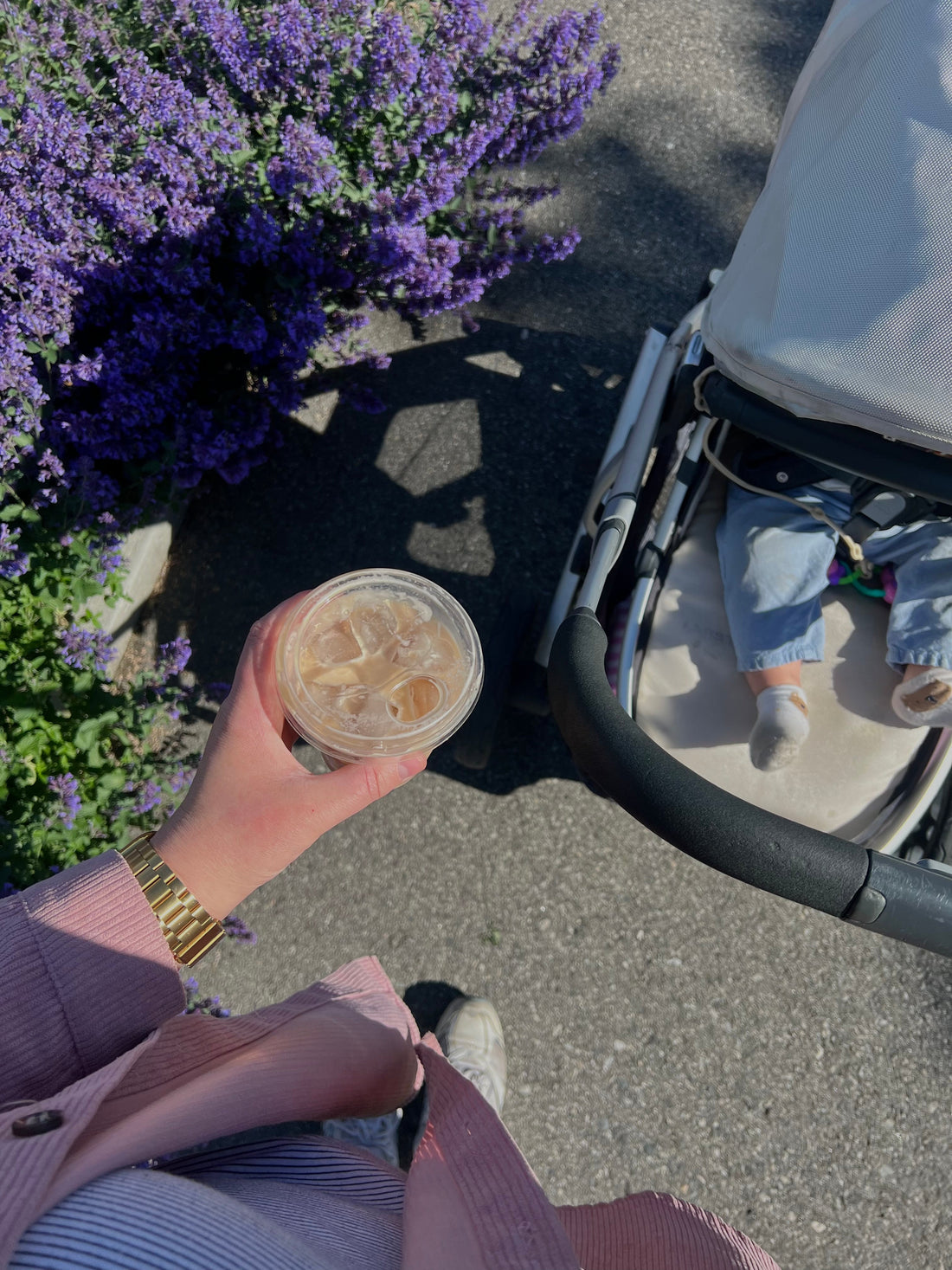 How I Manage My Business In The Summer With My Kids Home